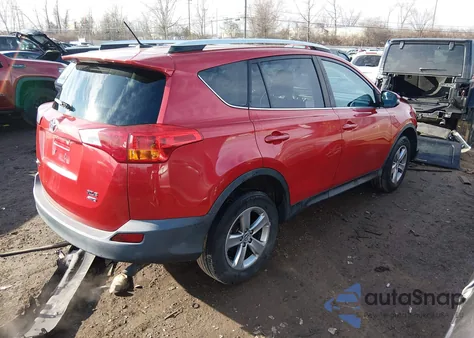2015 Toyota Rav4 Xle z USA, uszkodzony, nr VIN 2T3RFREV2FW406963